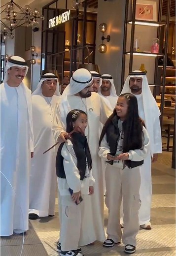 Sheikh Mohammed Visits Atlantis The Royal Gastronomy