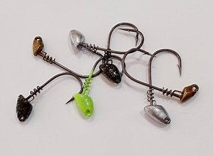 I’ve been getting a ton of questions about the @texas_custom_lures jigheads. . Here’s a quick video explaining their utility and components. . Lowell/ @jaywatkinsfishing anything to add?! . . #speckledtruth #speckledtrout #trophytrout #conservation #texascustomlures #jighead | Speckled Truth