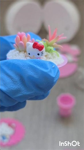 アメリカのおもちゃ ハローキティの和みのテラリウム/ Miniverse Make It Mini Hello Kitty and Friends Series 2