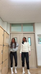 여고 생활: 둘의 우정과 성장 이야기