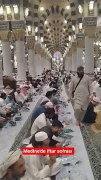 Medine'de iftar sofrası