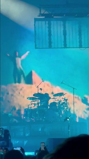 Deftones - Hole In The Earth #Live at Atlas Arena Łódź 5.2.2026 #concert #deftones