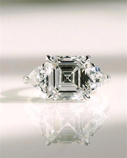 Asscher Cut Moissanite Diamond Ring, 18K Three Stone Engagement Ring, Trillion Side Stone Ring, Moissanite Bridal Ring, Unique Proposal Ring - Etsy