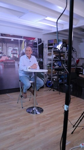 8.3K views · 96 reactions | RENAULT 5 GT TURBO VS CLIO 16V  En nuestro canal de YouTube hablamos en más detalle en el vídeo "Comparativa Vintage: Renault 5 GT Turbo vs. Clio 16v, ¿cuál es mejor??" ¿Lo has visto? ¡Cuéntanos que te parece en comentarios! :D #renault #renault5gt #clio #coche #motor | Garaje Hermético | Facebook