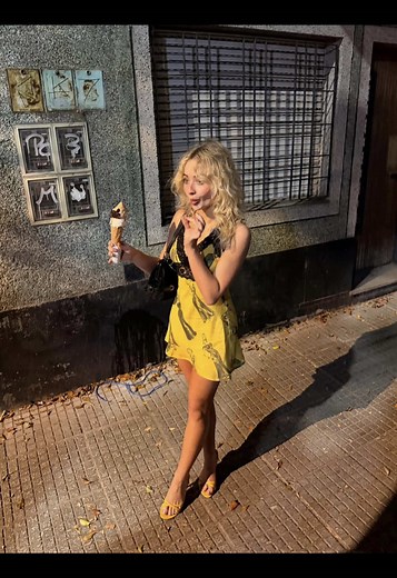 Es que el helado de obrador ❤️ #sabrina #sabrinacarpenter #lollapalooza #lollaar