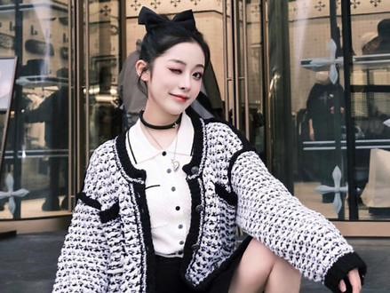 比漂亮的脸蛋更重要的是审美和辨识度#smfk#smfk教你学穿搭 #辣妹穿搭 #高级感穿搭 #又美又飒