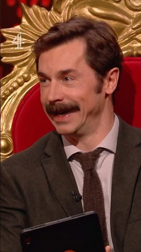 Rose Matafeo gets shown a magic trick! #JuniorTaskmaster