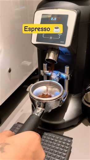 A perfect Espresso ☕#espresso #espressoshot #coffee #americano #coffeshop #new #shorts #nattyscafe