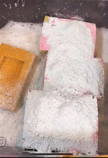 How to Handle Laundry Overload with ASMR Techniques