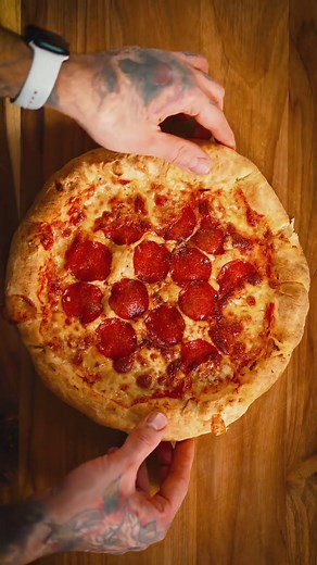 Białkowa pizza 2-3 składnikowa – prosty przepis