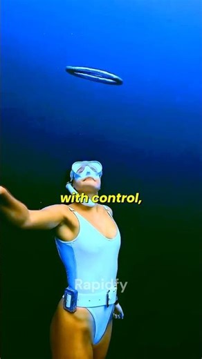 Underwater Dream Scene🤯😱#shorts #youtubeshorts #swimming #viralshortsvideos #swimmerlife