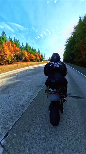 😈 #girlrider #biktok #booktok #girlswhoride #pnw