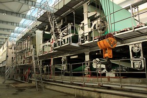 [Hot Item] 4400mm Recycled Material Production Line Machinery Kraft Mill Waste Paper Recycling Machine