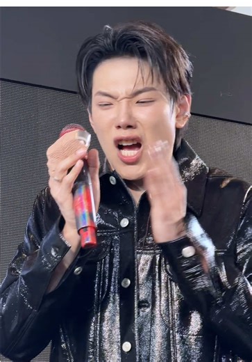 อู๋ทำดีๆๆๆๆ เจ็บนิ้ววววววววว #DAOUOFFROADMeltyFeelWearII #ต้าห์อู๋ออฟโรด #DaouOffroad #ต้าห์อู๋ #oueiija