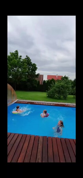 Fun Family Pool Activities: Summer Backyard Games