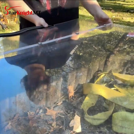 🛡️𝐏𝐨𝐥𝐚𝐫𝐢𝐬 𝐑𝐚𝐧𝐠𝐞𝐫 𝐌𝐢𝐝𝐬𝐢𝐳𝐞 𝟒𝟎𝟎 𝐖𝐢𝐧𝐝𝐬𝐡𝐢𝐞𝐥𝐝 • Scratch-resistant, shatterproof, shockproof •95% light transmittance •Easy to install 𝟏𝟓% 𝐎𝐅𝐅 𝐂𝐎𝐃𝐄: 𝐒𝐊𝐅𝐁🛒✈️ | StarknightMT