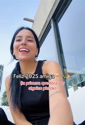 Feliz Año Nuevo 2025: Retos Divertidos entre Amigas