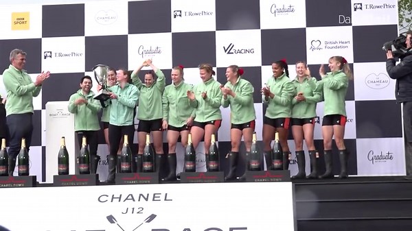 Cambridge complete Boat Race clean sweep