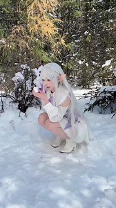 227K views · 6.1K reactions | 省流：倒贴50 #爱蜜莉雅 #失眠熊 #cos #秋雪氛围感拉满了 | Setup Cosplayer | Facebook
