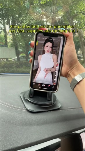 360-degree rotatable bracket, navigator car bracket #phoneholder #phoneholderstand #carmount #brackets #carphoneholderstand