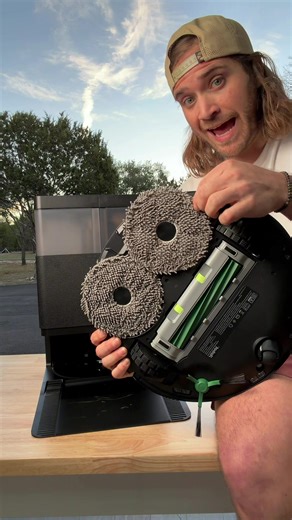 Roomba Plus 405 Combo: Smart Cleaning Solution