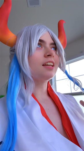 Yamato One Piece cosplay