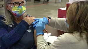 Health officials 'concerned' that only 19% of SF seniors have COVID booster ahead of holidays