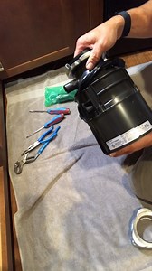 Ryan is back for the last episode of Trading Knowledge. This time, he’ll be disposing of an old disposal and showing us how to properly install a new one. Make sure to tag a friend in the comments below for a chance to win some CHANNELLOCK® tools and stay tuned for the announcement of our Trading Knowledge winners! | CHANNELLOCK®