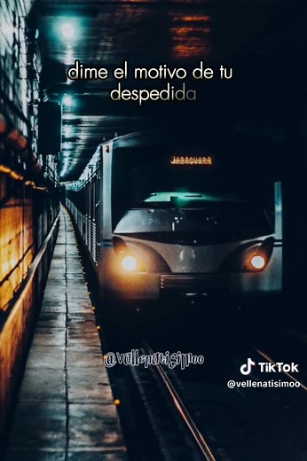Hoja en blanco: Vallenato romántico y triste