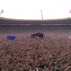 TICKETS ON SALE NOW! Better get em’ fast! Only 20,000 tickets left until they’re all gone!!! Dig in here www.emmalouise.net/events | Emma Louise