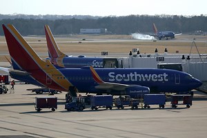 Traffic resumes at BWI after law enforcement clears vehicle