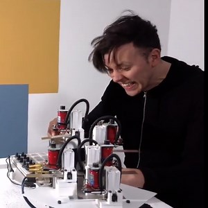 147K views · 647 reactions | Moritz uses a series of different robots to make complex and unique electronic music 烙 | UNILAD Tech | Facebook