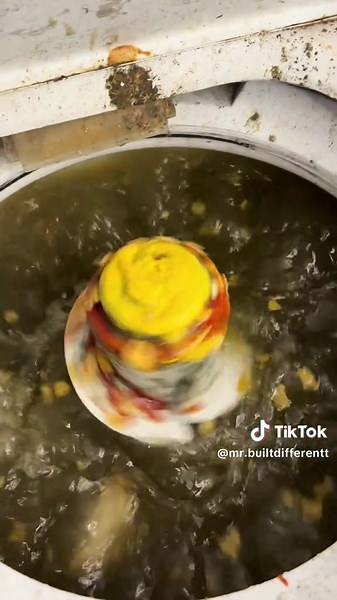 Mr.builtdifferent (@mr.builtdifferentt)’s videos with original sound - Mr.builtdifferent