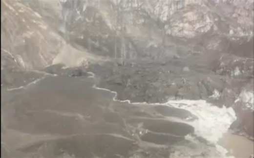 Tsunami-causing slide was largest in decade, earthquake center finds