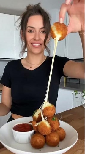 Insane Cheese Pull Hack: How to Make Crispy Fried Cheese Balls at Home (Easy Viral Recipe)