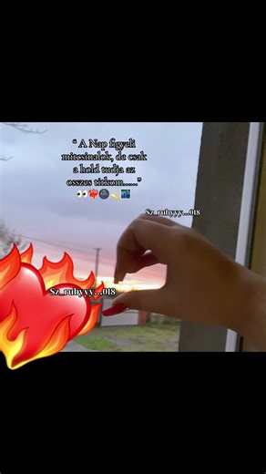 Hmmm…👀🌚❤️‍🔥💫🌃🙈 #joestettiktokosok🌃🤪💫 #robbanstukfelatiktokot🤯💣😜 #szeriseknekk🧸🍓😴💛 #hadmennyenforyuubaa #szerelmeseknek_specialba