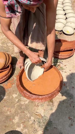 How to paint clay pots