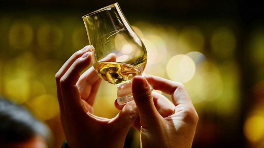 Everything You Need to Host Your Own Scotch Tasting Party
