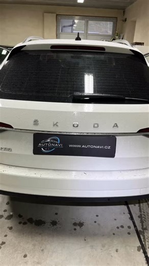 AUTONAVI.CZ | 🎥 Škoda Superb III Facelift – moderní vzhled, moderní výhled i dozadu. Montujeme originální parkovací kamery do vozů Škoda a Volkswagen – a... | Instagram