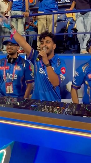 Sundari Live in Stadium Sanju Rathod in Mumbai Indians Blue