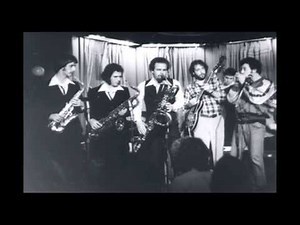 Bruce Springsteen - 1973 - Blinded by the Light - Slideshow in HD!