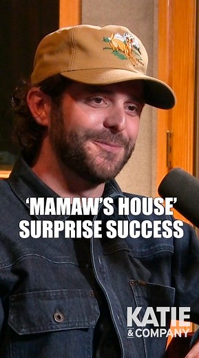 Thomas Rhett talked about why he's surprised he and Morgan Wallen's 'Mamaw's House' became a number one song! 🎵🎉 Hear my conversation with TR on duck hunting with his daughters, his vast uncut song library and not being a cowboy https://bit.ly/3VdyBho - Katie Neal #ThomasRhett #MorganWallen #KatieAndCompany | The Bull