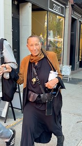 Iconic fashion designer Donna Karan all smiles spotted in New York. (🎥) Elder Ordonez #donnakaran #fashion #designer #newyork #facebookviral #trendingnow #happy #clothes | Elder Ordonez
