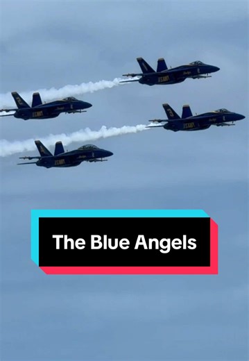 The US Navy’s Blue Angels perfoming a synchronized aileron roll off the east coast of Florida during the 2026 Cocoa Beach Airshow. #blueangels #cocoabeachairshow #blueangelsairshow #fa18 #fa18superhornet