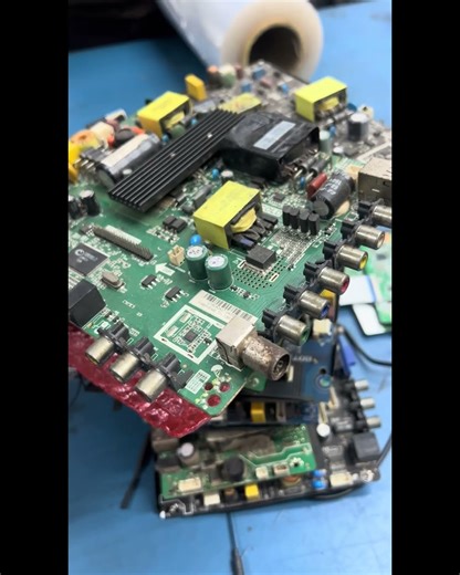 "Is it dead? 💀 Testing any motherboard in 60 seconds!"#trending #ledtv #panel