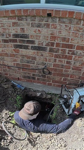 House Foundation Lift in 8 Seconds | Real Foundation Repair