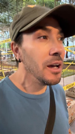 ✅Mextrópoli 2025 tuvo una sede en la Alameda Central, al igual que otras locaciones en la Ciudad de México, donde se exhiben instalaciones de arquitectura y se realizaron actividades relacionadas con el tema de la edición, "Vivienda colectiva". El festival se llevo a cabo del 18 al 21 de septiembre de 2025, con la mayoría de sus actividades de acceso gratuito, aun puedes disfrutar de estas instalaciones si te das una vuelta por Alameda central. 🌳🌲#mextropoli #mextropoli2025 #creadordigital #ar