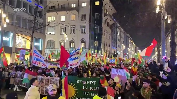 Demo in Mannheim wegen Kämpfen in Syrien
