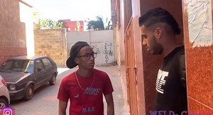 ‎Weld Char9i - ولد الشرقي‎ on Instagram: "Makaytsakharch😂😂"