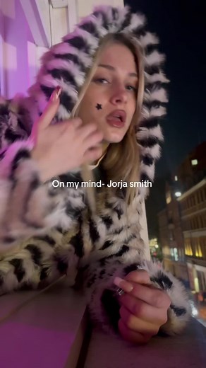 On My Mind Cover - Jorja Smith Singing Performance
